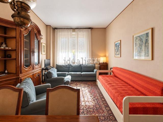 Appartamento in vendita di 95 m² in Via Cotta Cornelia, 7