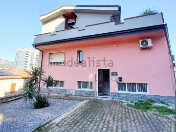 Appartamento in vendita di 95 m² in Via Crocifisso, 51