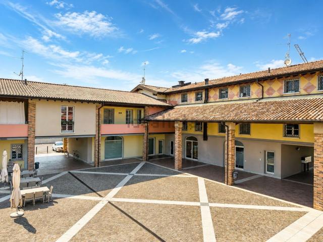 Appartamento in vendita di 95 m² in Via Curzio, 7