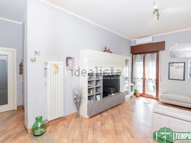 Appartamento in vendita di 95 m² in Via Dante, 11