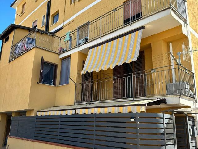 Appartamento in vendita di 95 m² in Via Dante Alighieri