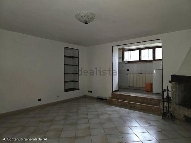 Appartamento in vendita di 95 m² in Via del Taglio, 53019