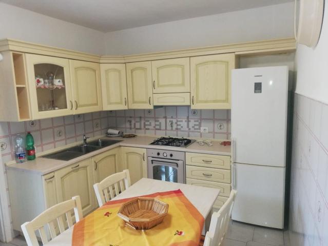 Appartamento in vendita di 95 m² in Via dell&apos Asilo, 15