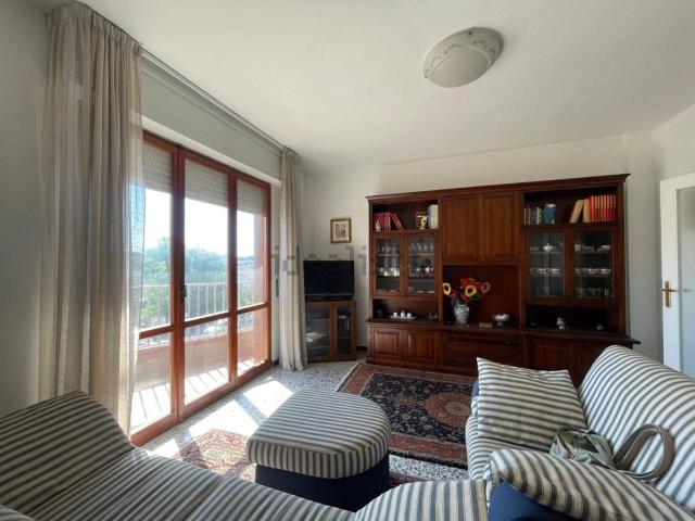 Appartamento in vendita di 95 m² in Via dell&apos Ordine di Santo Stefano