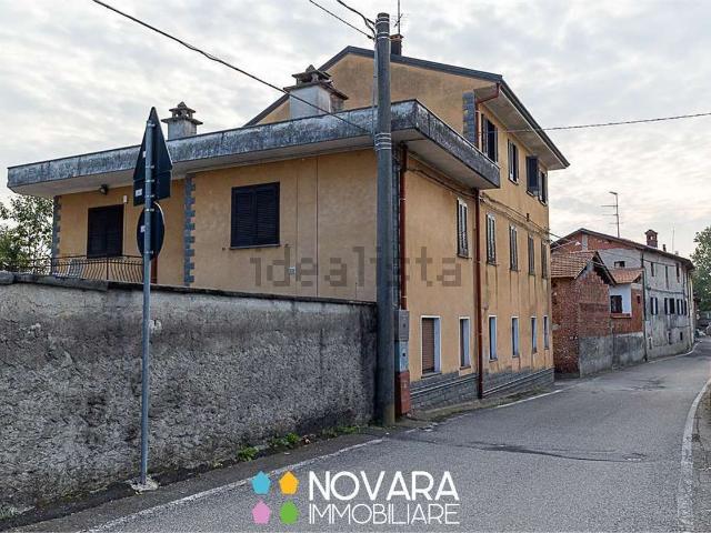 Appartamento in vendita di 95 m² in Via della Fontana, 16