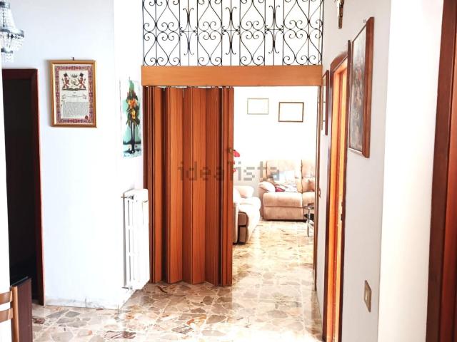 Appartamento in vendita di 95 m² in Via della Pace, 26