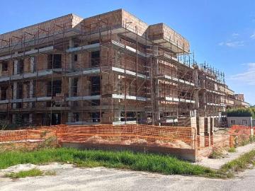 Appartamento in vendita di 95 m² in Via delle Bianche Ville