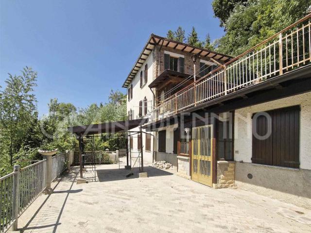 Appartamento in vendita di 95 m² in Via delle spie