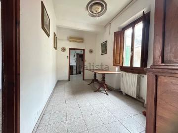 Appartamento in vendita di 95 m² in Via di Calcinaia, 8