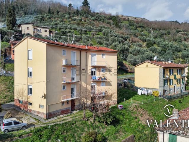 Appartamento in vendita di 95 m² in Via di Pizzorna, 1
