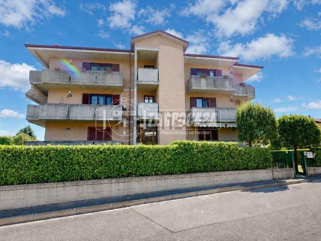 Appartamento in vendita di 95 m² in Via Don Clerici, 7