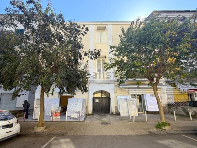 Appartamento in vendita di 95 m² in Via Duca d&apos Aosta, 80