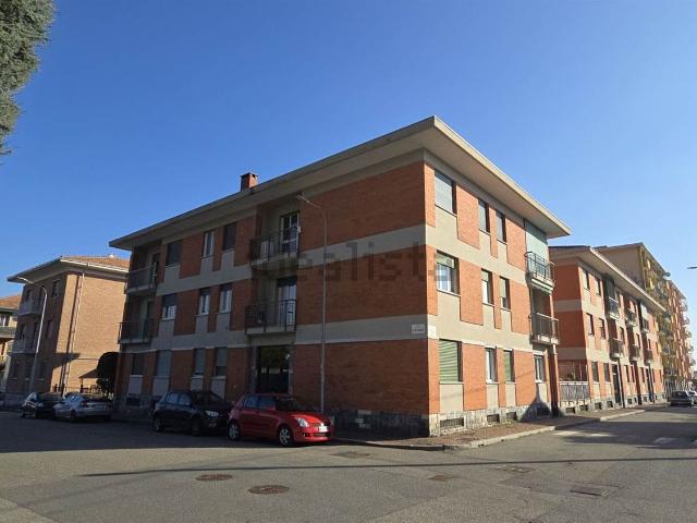 Appartamento in vendita di 95 m² in Via Edmondo de Amicis, 18