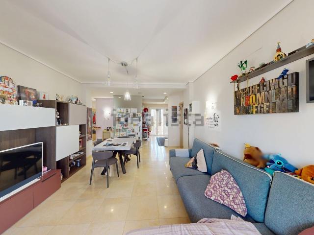 Appartamento in vendita di 95 m² in Via Eduardo de Filippo