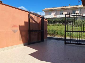 Appartamento in vendita di 95 m² in Via Elsa Morante, 142