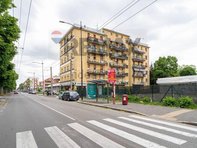 Appartamento in vendita di 95 m² in Via Emilio Lepido, 14