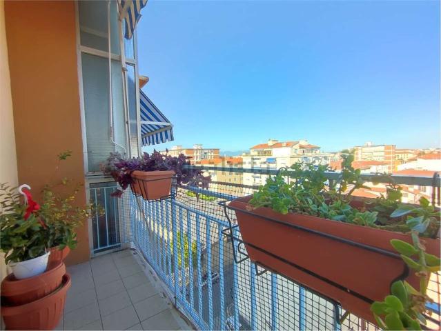 Appartamento in vendita di 95 m² in Via Emilio Zola