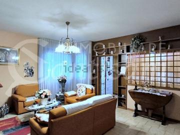 Appartamento in vendita di 95 m² in Via Emilia