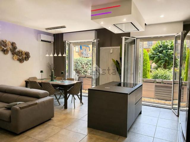 Appartamento in vendita di 95 m² in Via Enrico Mattei, 10