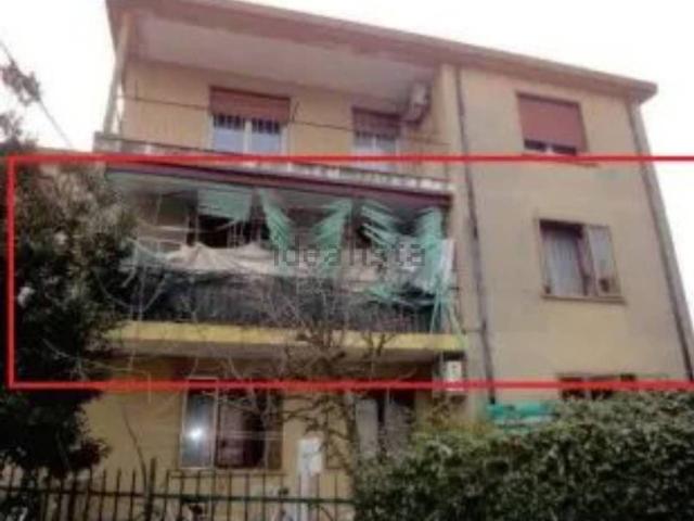 Appartamento in vendita di 95 m² in Via Europa, 5