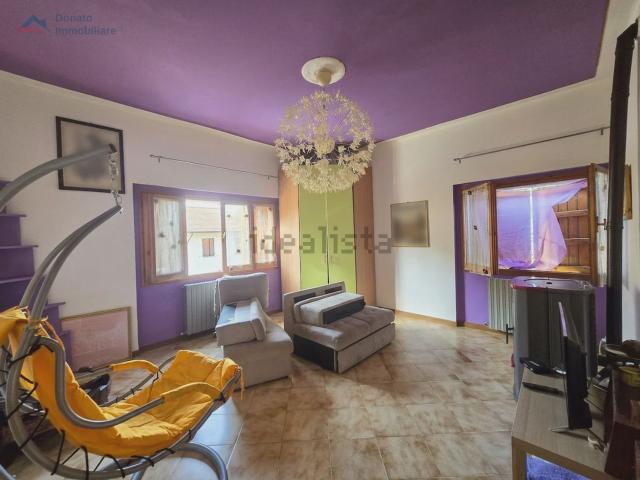 Appartamento in vendita di 95 m² in Via F. Crispi, 78