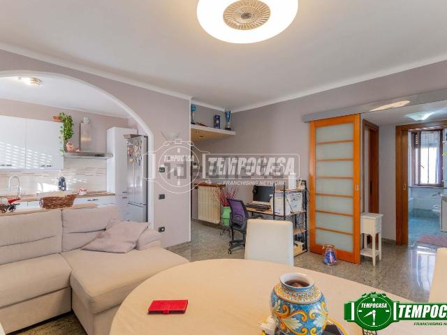 Appartamento in vendita di 95 m² in Via Fabio Filzi