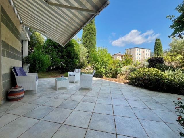 Appartamento in vendita di 95 m² in Via Ferdinando Magellano, 7