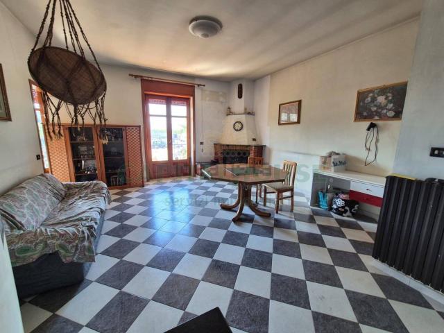 Appartamento in vendita di 95 m² in Via Ferrovia