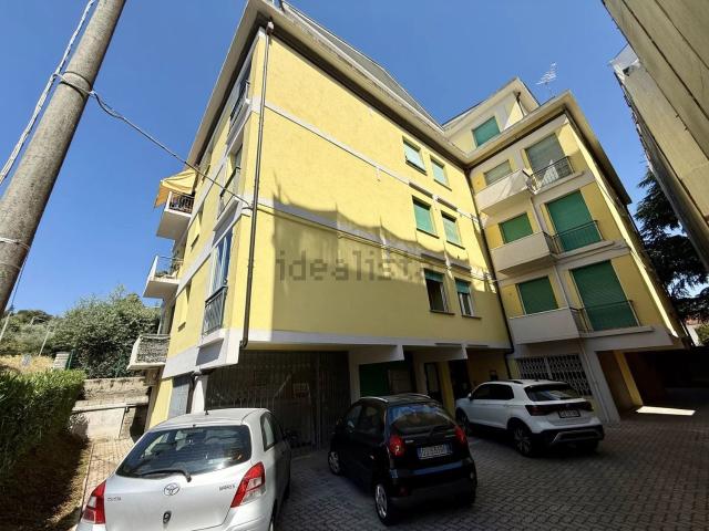 Appartamento in vendita di 95 m² in Via Filippo Turati