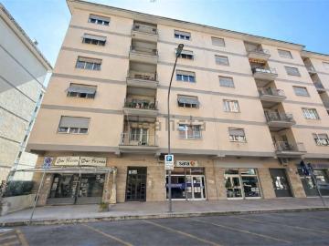 Appartamento in vendita di 95 m² in Via Firenze, 54