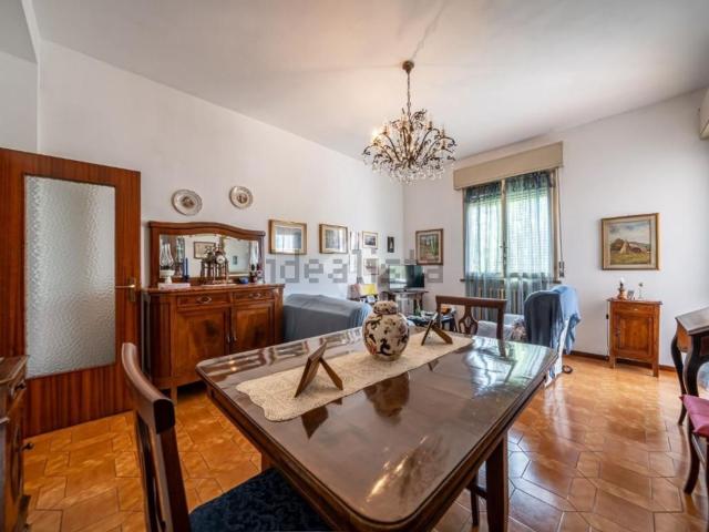 Appartamento in vendita di 95 m² in Via Franco Alfano
