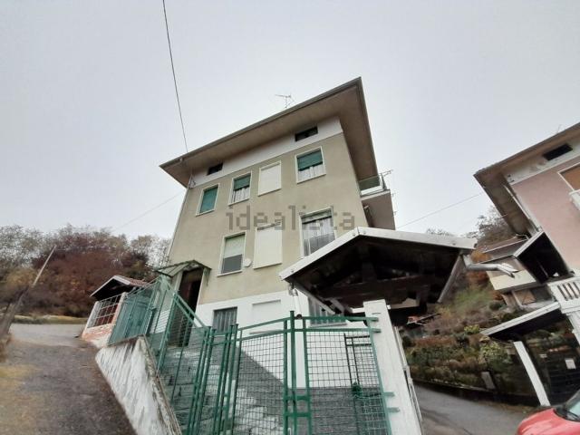 Appartamento in vendita di 95 m² in Via Francesco Cesone, 10