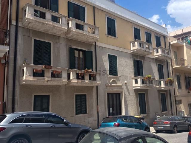 Appartamento in vendita di 95 m² in Via Francesco Acri, 8