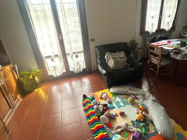 Appartamento in vendita di 95 m² in Via Francesco Ferrucci, 9