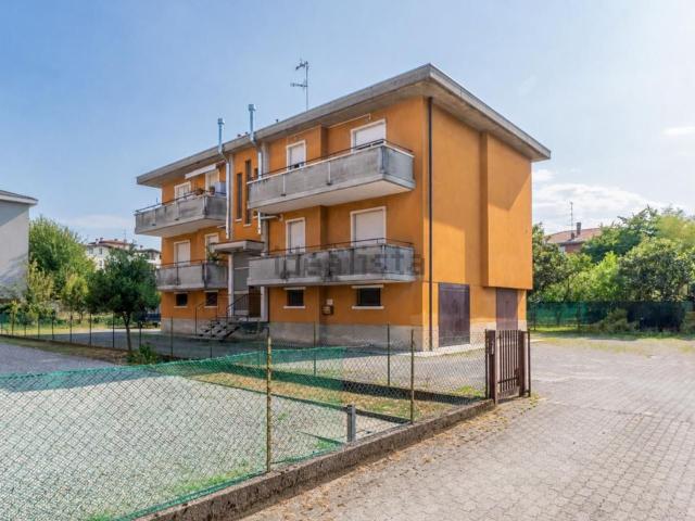Appartamento in vendita di 95 m² in Via G. Gasparoli, 44