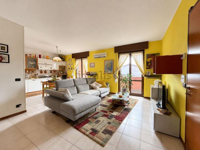 Appartamento in vendita di 95 m² in Via Gandhi