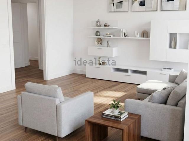 Appartamento in vendita di 95 m² in Via Gabriele D&apos Annunzio