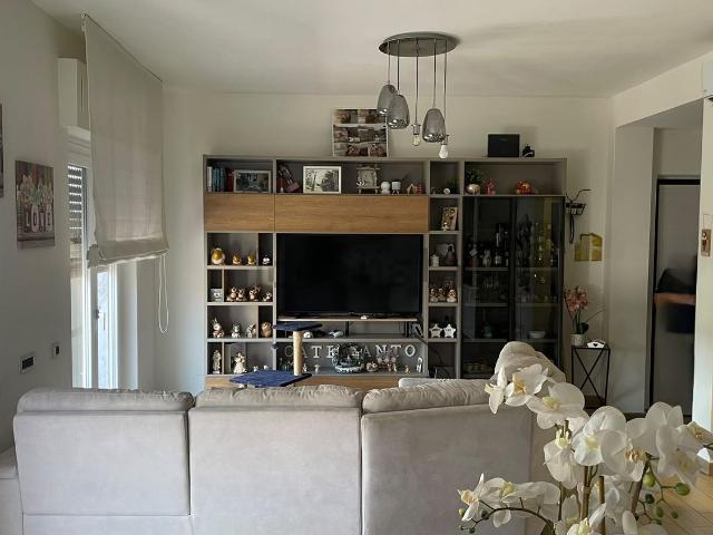 Appartamento in vendita di 95 m² in Via Gaggiola