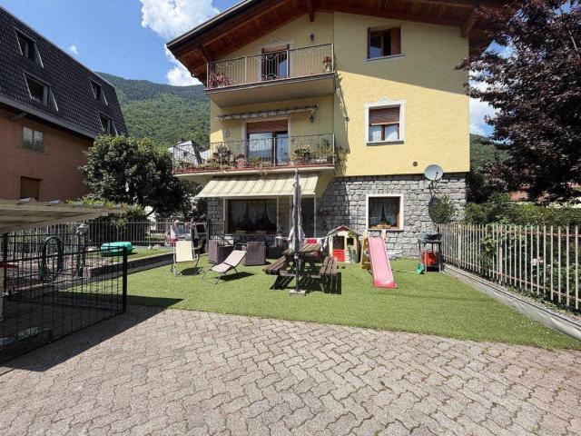 Appartamento in vendita di 95 m² in Via Generale Giuseppe Treboldi, 53