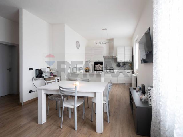 Appartamento in vendita di 95 m² in Via Giovanni XXIII, 10