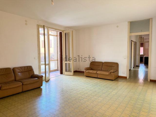 Appartamento in vendita di 95 m² in Via Giacomo Matteotti, 58