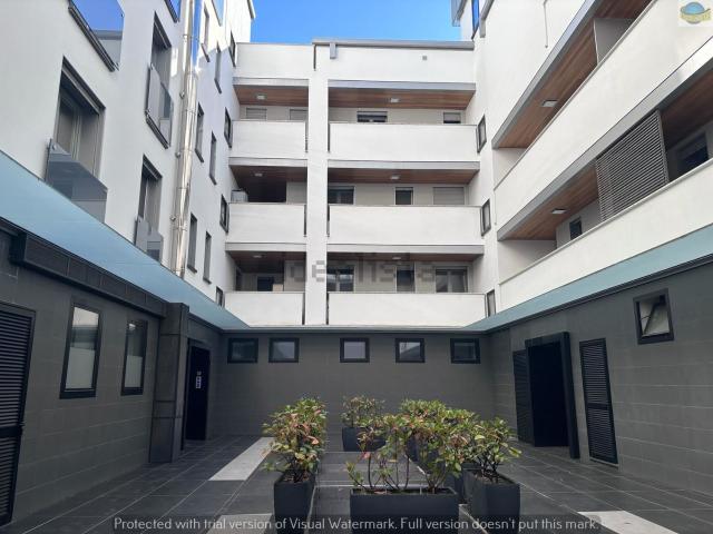 Appartamento in vendita di 95 m² in Via Giacomo Leopardi