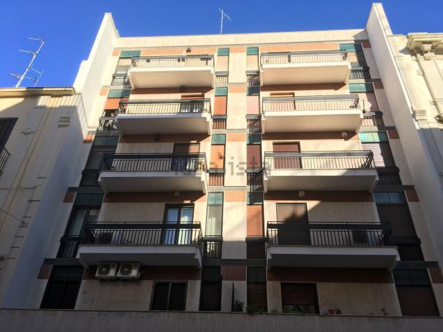 Appartamento in vendita di 95 m² in Via Gian Giuseppe Carulli, 158