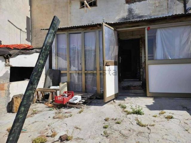 Appartamento in vendita di 95 m² in Via Giardini, 22
