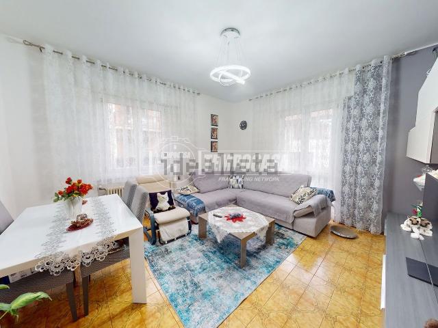 Appartamento in vendita di 95 m² in Via Giuseppe Cuzzi, 5