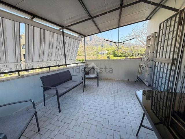 Appartamento in vendita di 95 m² in Via Giuseppe Fava, 2