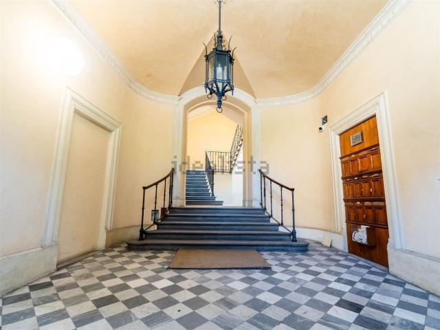 Appartamento in vendita di 95 m² in Via Giuseppe Garibaldi, 60