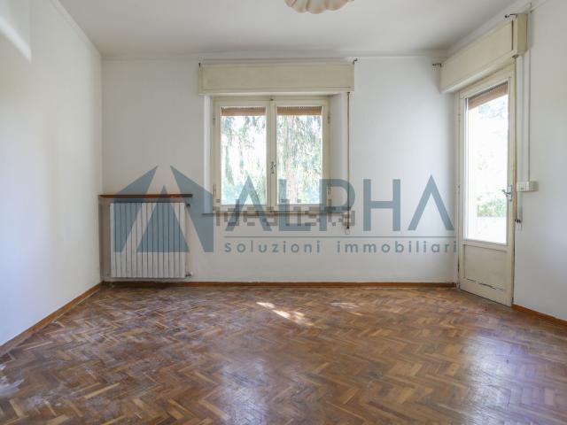 Appartamento in vendita di 95 m² in Via Giuseppe Manzelli