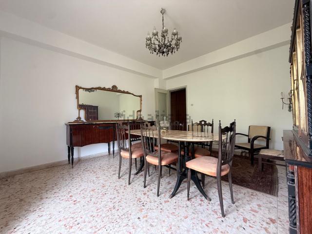 Appartamento in vendita di 95 m² in Via Giuseppe Sciva, 31