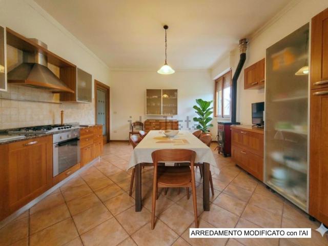 Appartamento in vendita di 95 m² in Via Guglielmo Marconi